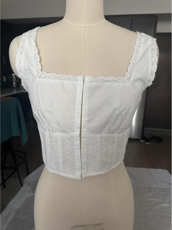 Forever 21 Tops - Cotton Corset Eyelet Blouse Top Forever 21 White Sz Small